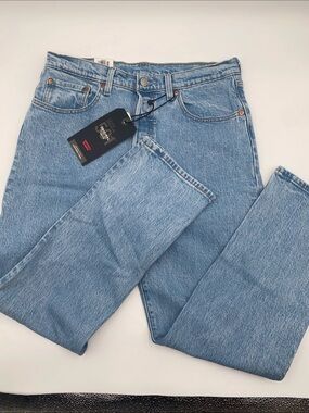 Levi's NWT Light Blue Denim 501 Cropped Jeans size 30